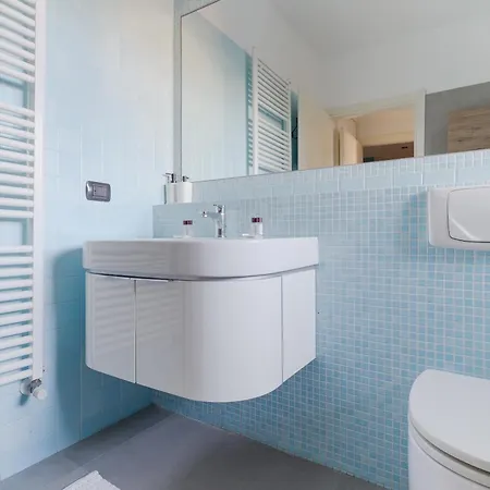 Guesthost - Bright M1 Precotto 아파트