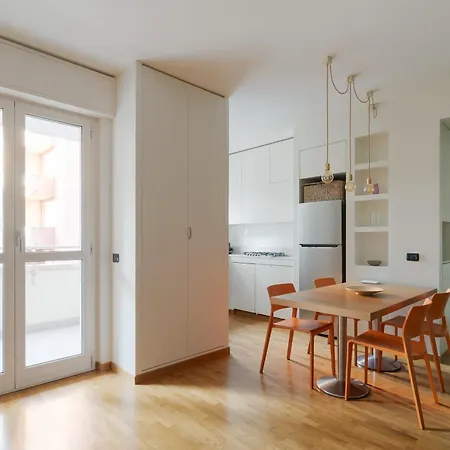 Guesthost - Bright M1 Precotto 밀라노