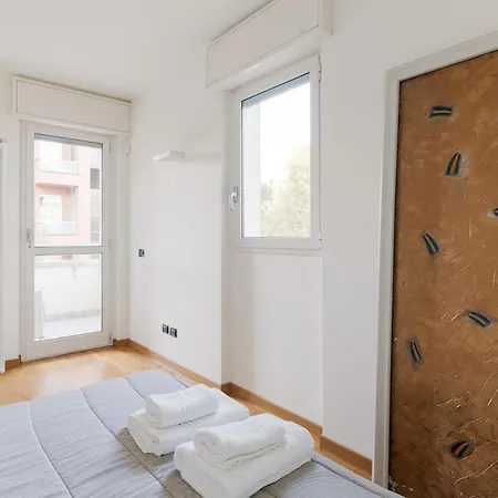 아파트 Guesthost - Bright M1 Precotto