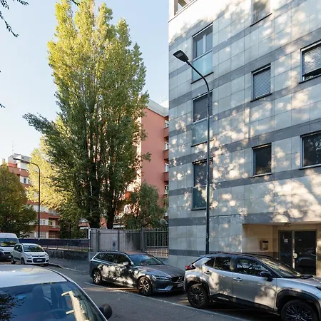 아파트 Guesthost - Bright M1 Precotto *